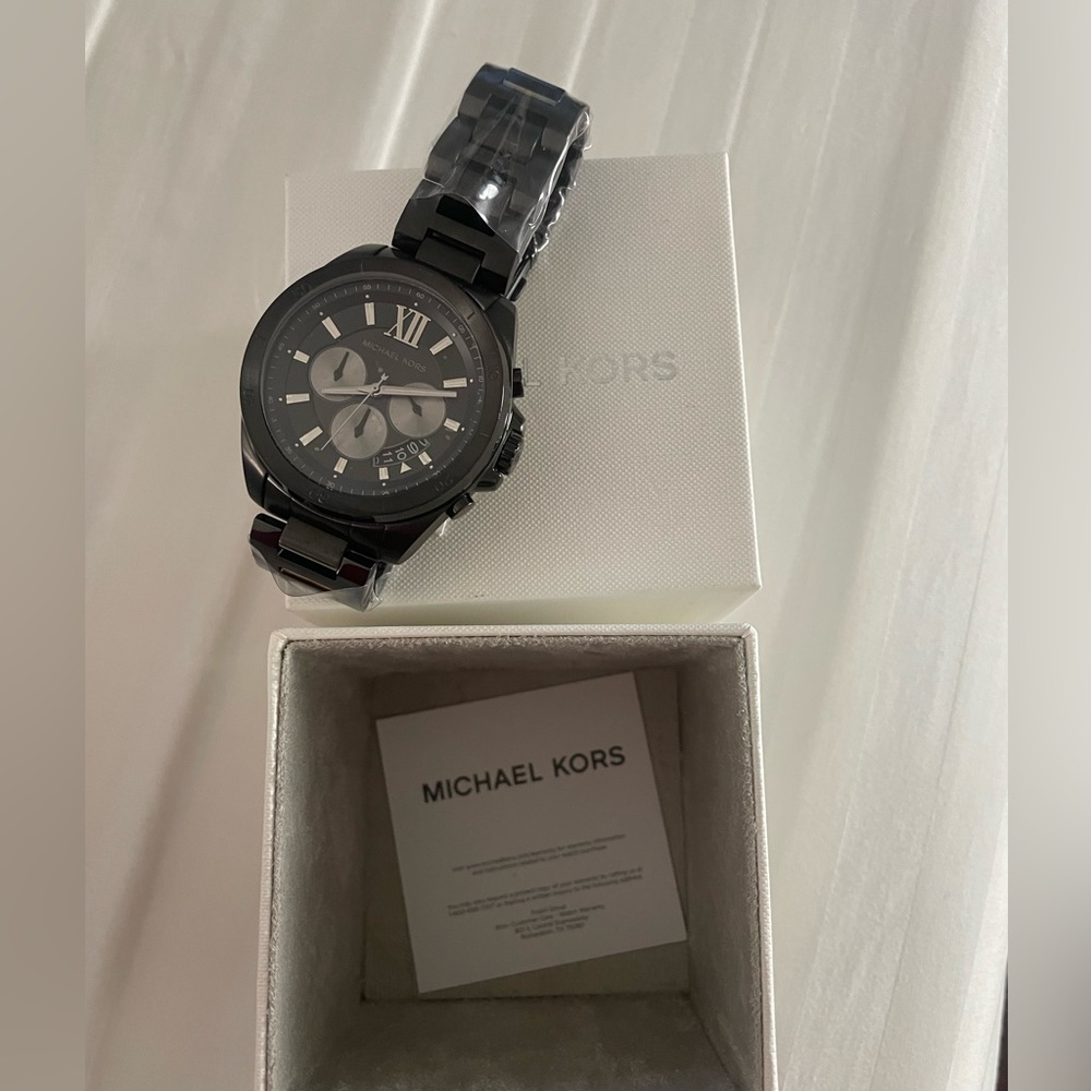 Brand new Michael kors watch for sale
